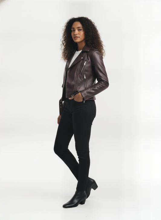 Alicia Vikander Leather Jacket - side view
